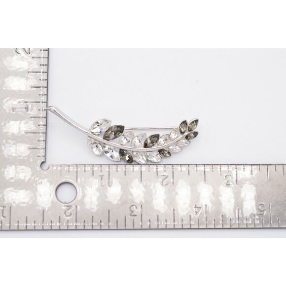 Givenchy Vintage Leaf Pin Brooch Gray Crystal Runway Rare Signed 1980s Bin8 - Picture 10 of 10